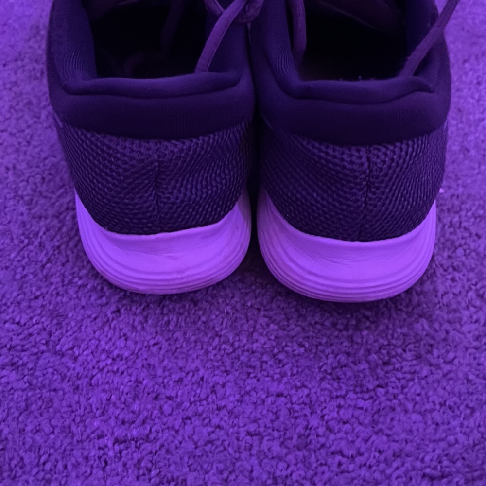Nike Running Shoes View 4